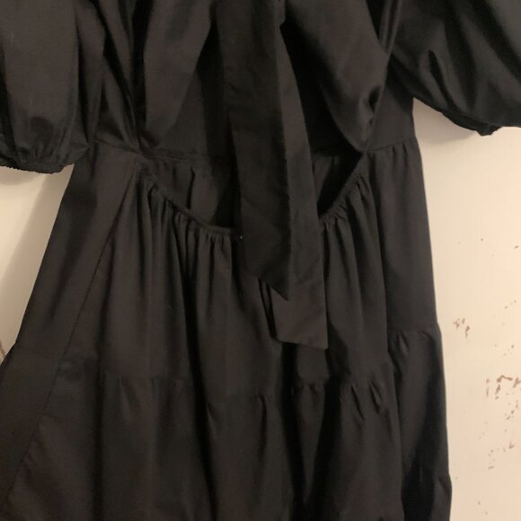 “Just Found” Black Baby Doll Tiered Flowy Dress with Open & Tied back Closure-Lg - Picture 4 of 5